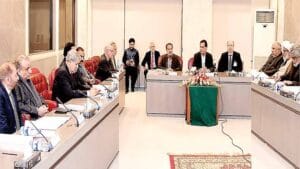 جسے دبانا ہو اُس کی فائل کھولی جاتی ہے: مولانا فضل الرحمٰن 2 جسے دبانہ ہو اُس کی فائل کھولی جاتی ہے