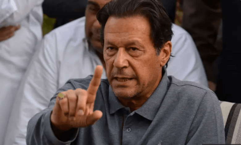 عمران خان نے سول نافرمانی تحریک مؤخر کردی 1 7 1