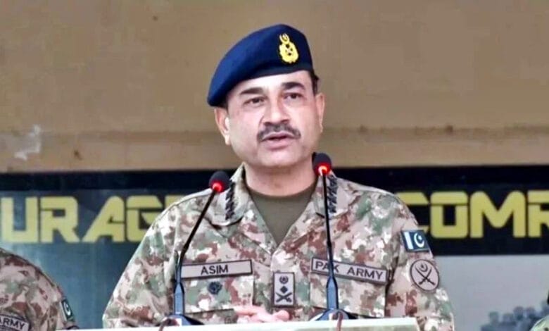 شہداء پاکستان کے ماتھے کا جھومر ہیں، انہیں کبھی فراموش نہیں کیا جائے گا، آرمی چیف 1 army 1
