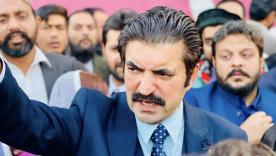 عمران خان نے اسرائیل کی مذمّت کی