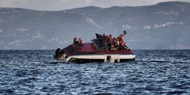 یونان کشتی حادثہ کے مزید لاشیں مل گئیں 1 2498170 boatcapsized 1686737921 871 640x480 1 640x320 1