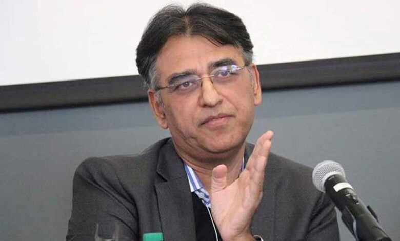 سیاست نہیں، خدمت کیلئے تیار ہوں: اسد عمر 1 Asad umer