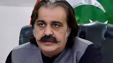 عمران خان کو کوئی مائنس نہیں کر سکتا