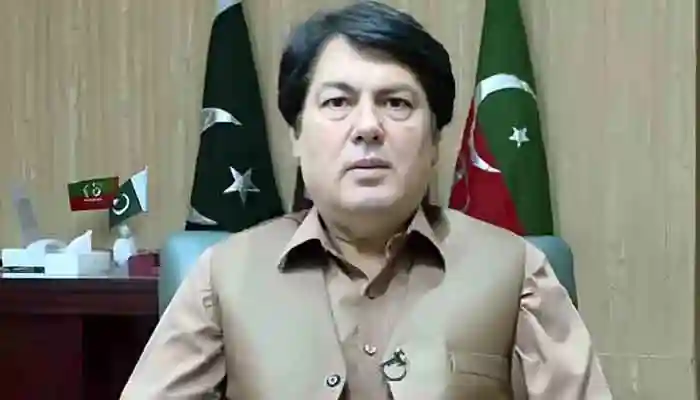 عدالتوں کو سیاسی اکھاڑا بنا دیا: بیرسٹر سیف 1 392022 5970383 updates