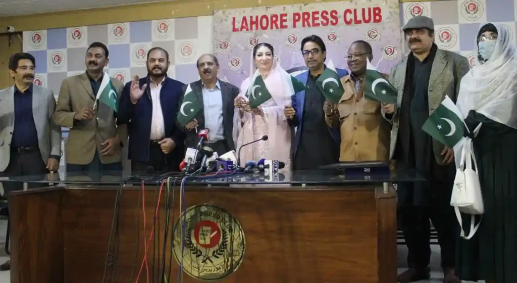 دہشتگردوں کا نہ مذہب ہے نہ پاکستان سے تعلق، فرح عظیم شاہ 1 Farrah Shah