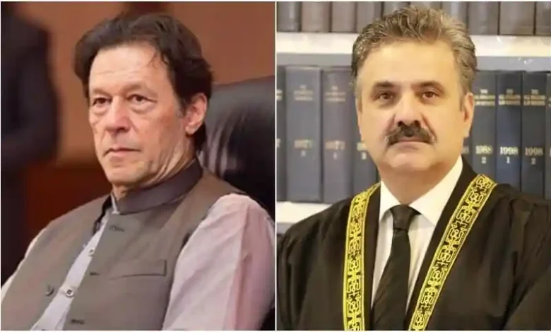 قوم چیف جسٹس کیجانب دیکھ رہی ہے، عمران خان 1 Imran Khan