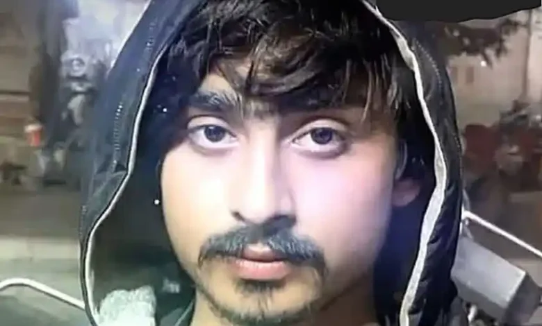 پتوکی:کھلا مین ہول دو قیمتی جانیں نگل گیا 1 WhatsApp Image 2025 02 17 at 1.16.38 PM e1739803524887