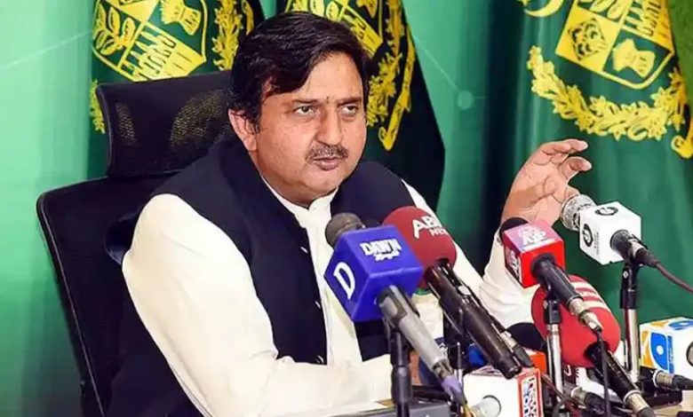 سیکیورٹی کمیٹی کا بائیکاٹ جمہوری رویہ نہیں،ملک احمد خان 1 MALIK MUHAMMAD AHMAD