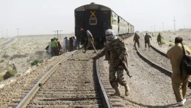 جعفر ایکسپریس ٹریک پر دھماکا