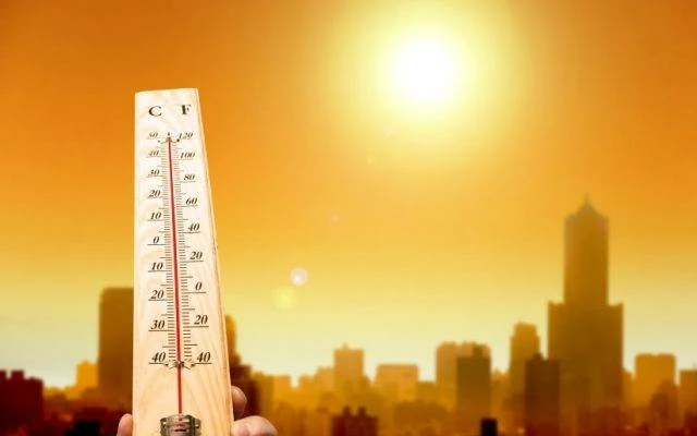 درجہ حرارت خطرناک حد تک بڑھنے کا امکان 1 news 1651053808 4752