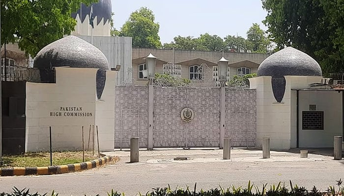 پاکستانی ہائی کمیشن کے اہلکار بھارت میں ناپسندیدہ قرار 1 پاکستان ہائی کمیشن بھارت