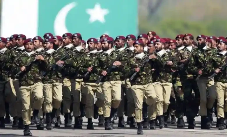 پاک فوج میں دنیا کے کم عمر ترین کیپٹن کی بھرتی 1 60046154b82b8