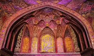 از <a href="//commons.wikimedia.org/w/index.php?title=User:Waqas_Afzal&action=edit&redlink=1" class="new" title="User:Waqas Afzal (page does not exist)">Waqas Afzal</a> - <span class="int-own-work" lang="ur">ذاتی کام</span>، <a href="https://creativecommons.org/licenses/by-sa/4.0" title="Creative Commons Attribution-Share Alike 4.0">CC BY-SA 4.0</a>، <a href="https://commons.wikimedia.org/w/index.php?curid=51314922">ربط</a> اُچے برج لاہور دے