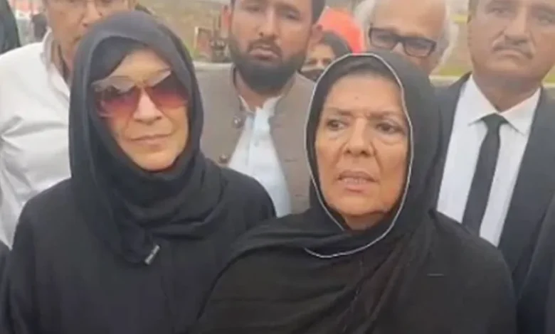 تحریک انصاف:عمران خان کی 3 بہنیں اڈیالہ جیل پہنچ گئیں 1 عمران خان کی رہائی