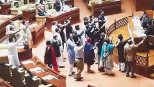 سندھ اسمبلی: 34 کھرب 51 ارب روپے کا بجٹ پیش 3 سندھ اسمبلی: