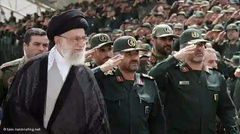 حملہ آور طیارے اِس وقت کہاں ہیں معلوم ہے، پاسداران انقلاب 1 حملہ آور طیارے