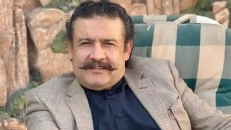 کوہاٹ: سابق سینیٹر عباس آفریدی کے حجرے میں دھماکہ 1 سینیٹر عباس آفریدی