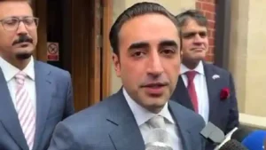 بھارتی طیارہ حادثہ 241 ہلاک متعدد زخمی 3 بھارتی طیارہ حادثہ