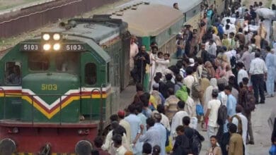 ٹرین کے کرایوں میں اضافہ
