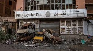 سوڈان: مسجد اور اسپتال پر بمباری؛ 20 افراد جاں بحق 1 فورسز