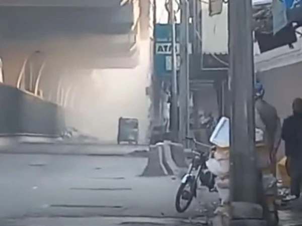 پشاورمیں ایف سی ہیڈکوارٹرز پر حملہ ناکام 1 پشاورمیں ایف سی ہیڈکوارٹرز پر حملہ