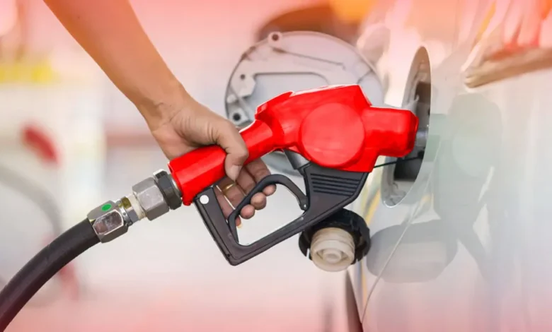 پٹرولیم قیمتوں سے متعلق بڑی خبر آگئی 1 پیٹرولیم مصنوعات