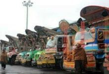 ٹرانسپورٹرز کی پہیہ جام ہڑتال،مسافر پریشان