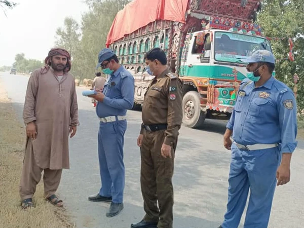 ٹریفک خلاف ورزیوں پر سخت سزائیں،جرمانے 1 ٹریفک خلاف ورزیوں پر سخت سزائیں،جرمانے