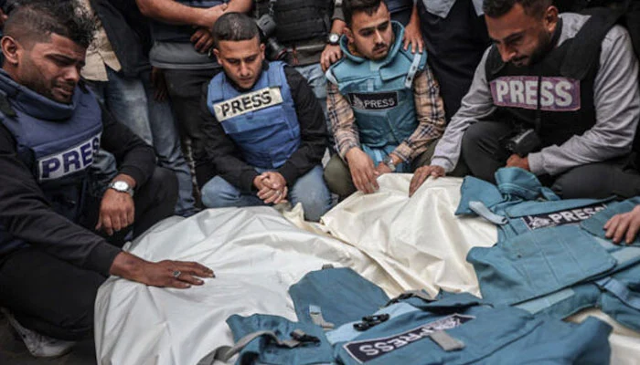 سی پی جے: اسرائیلی جیلوں میں فلسطینی صحافیوں پر تشدد 1 سی پی جے